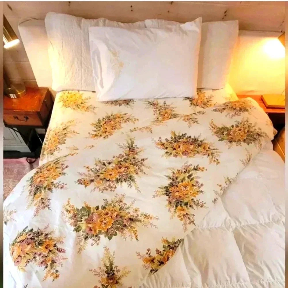 VINTAGE Single/Twin sz Bedding Set. 3pc - Picture 9 of 12